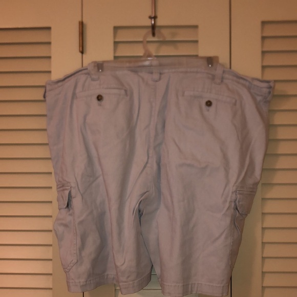 Mens 44 inch Croft&Barrow khaki shorts - Picture 8 of 8